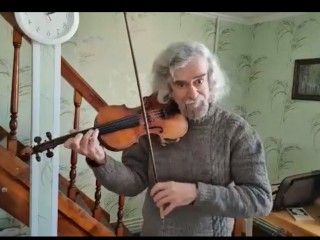 Губернатор отжимается, дирижер колет дрова: как развлекают горожан известные самарцы во время карантина по коронавирусу