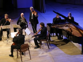 Концерт трех звезд: Вадим Репин (скрипка), Денис Кожухин (фортепиано) и Государственный квартет имени Бородина  