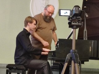 Мастер-класс заслуженного артиста РФ Александра Гиндина