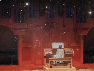 Людмила Камелина приглашает на концерт «И радость, и тайна»