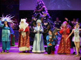Парад новогодних представлений «По щучьему велению»