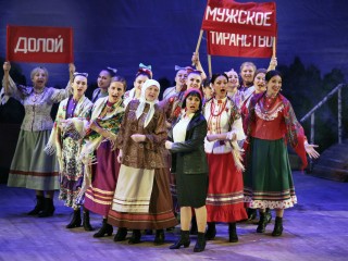 Музыкальная комедия «Бабий бунт»