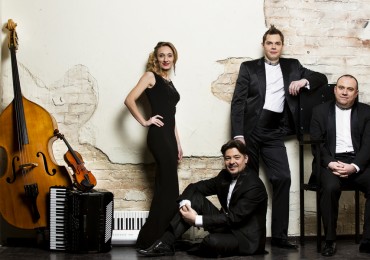 Московский квартет StradiВаленки («СтрадиВаленки»)