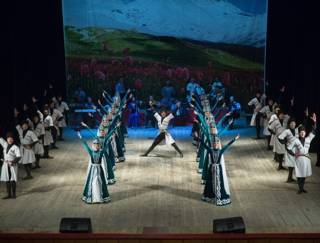 Государственный ансамбль танца «Эльбрус» (Карачаево-Черкесия) 