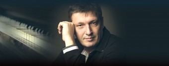 Борис Березовский (фортепиано). Дирижёр - Денис Власенко