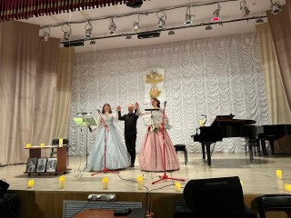 «Как ландыш, ты прекрасна!»: премьера, согревшая январский вечер