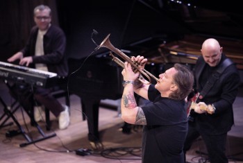 Тень улыбки Вадима Эйленкрига