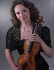 Анна Шевякова, скрипка
