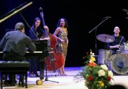 Горячий джаз для «Самарской осени»: в областном центре прошёл концерт Мари Карне и трио Даниила Крамера